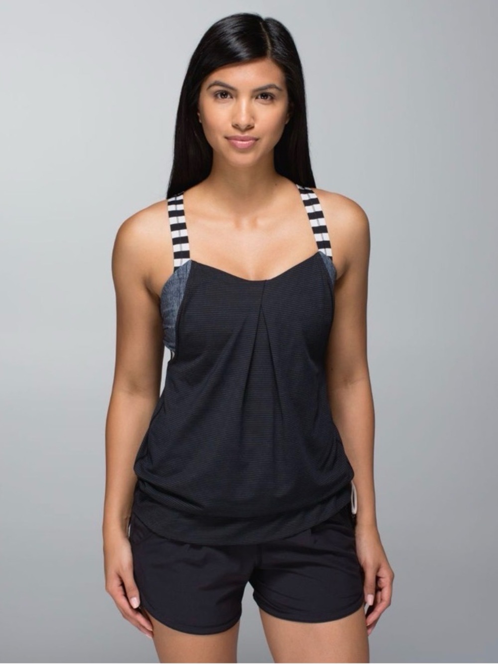 Lululemon Rest Less Tank Black Striped Sz 6 Luxstreme